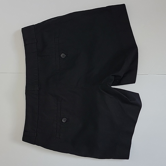 Banana Republic Black Short/ Size 0. - Picture 3 of 10